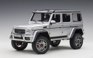 76318 Mercedes-Benz G500 4×4² (Iridium Silver Metallic) 1:18